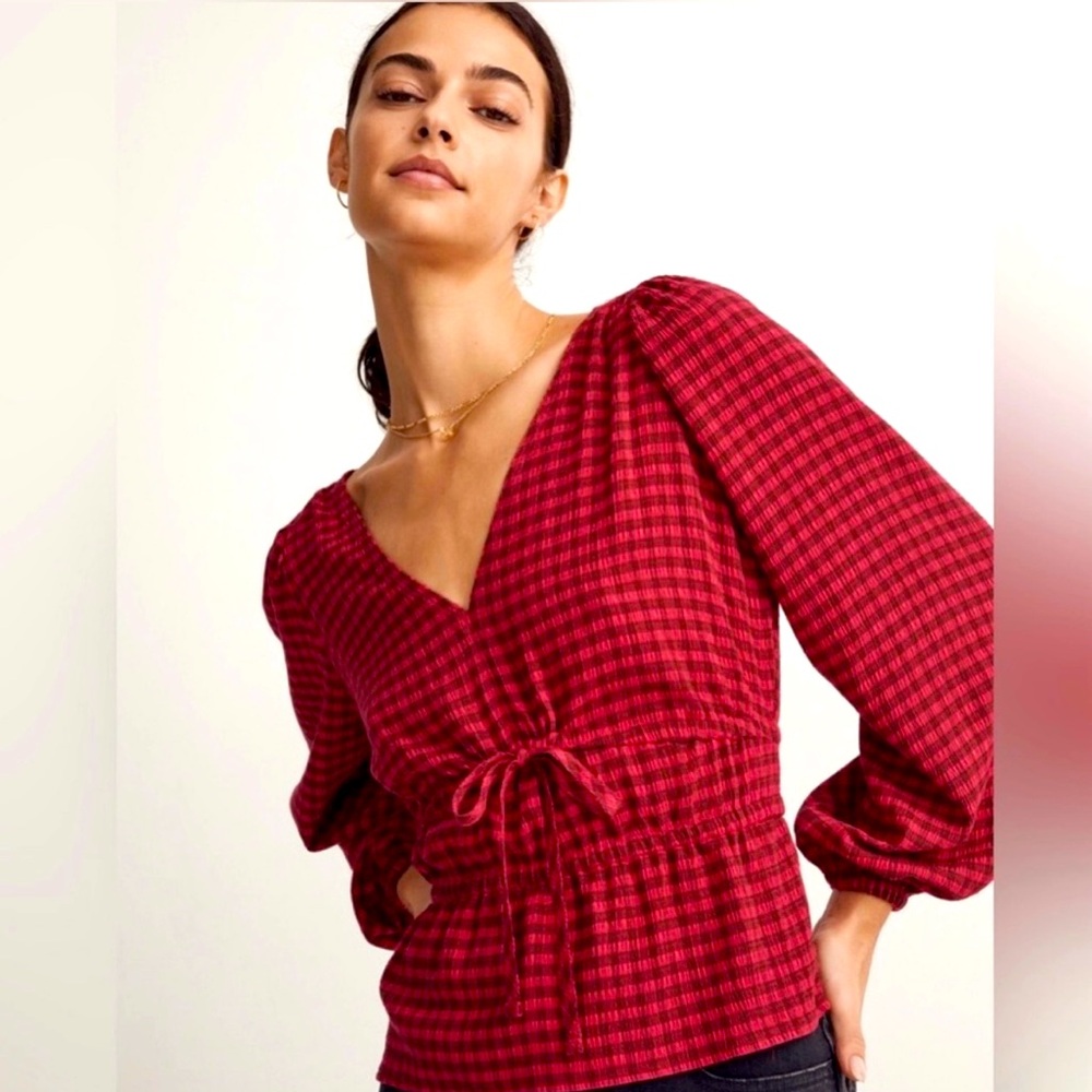 Madewell V-Neck Top Red Plaid Front Tie, size Small